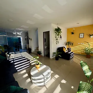 https://casa-la-primavera.hotelspuertovallarta.org